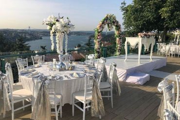 Düğün organizasyonu masa sandalye kiralama